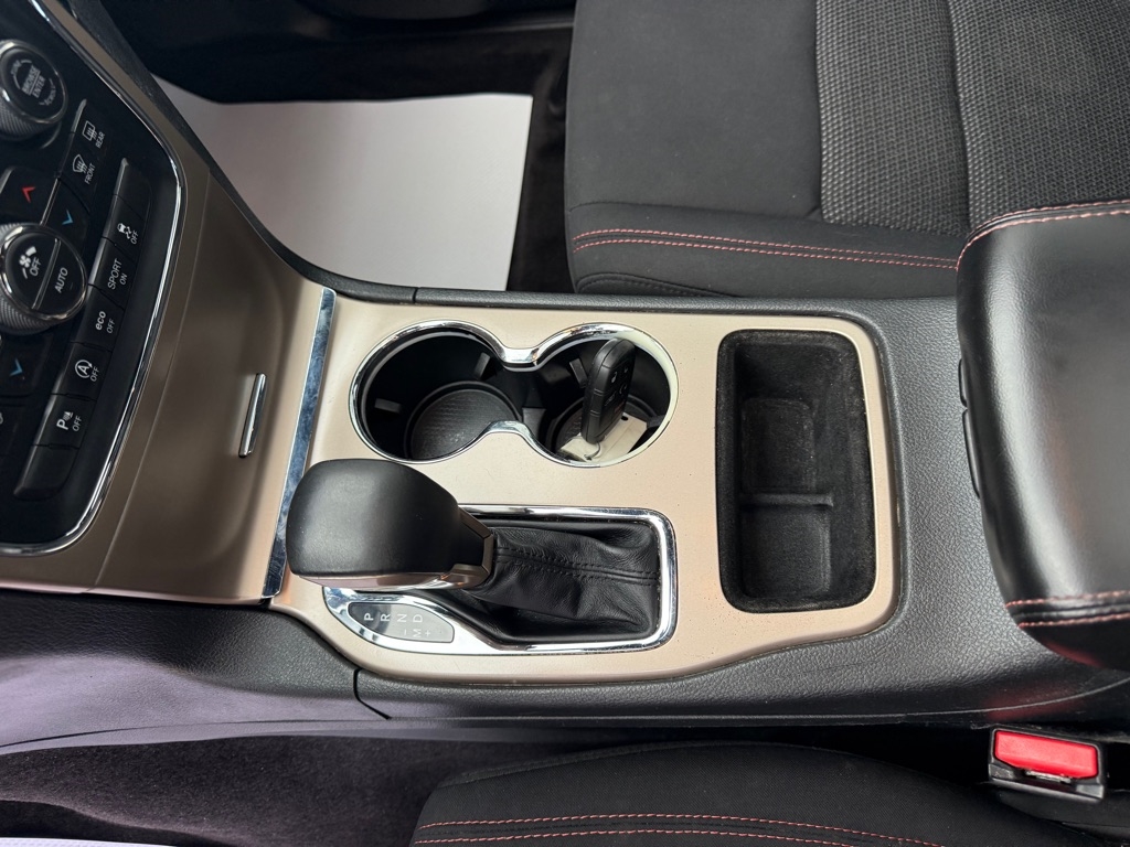 Jeep Grand Cherokee Laredo 4WD 2016