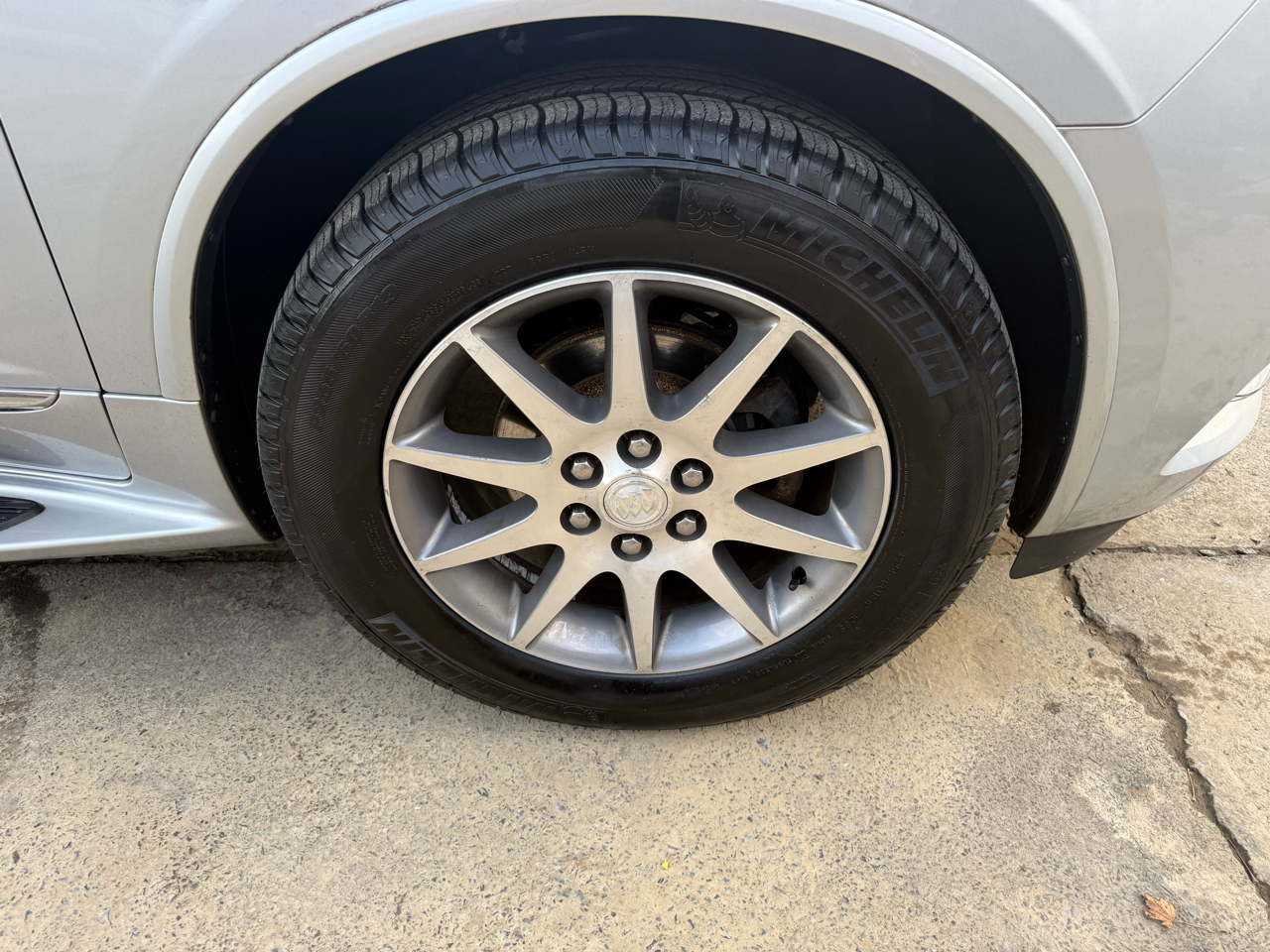 Buick Enclave Leather AWD 2015