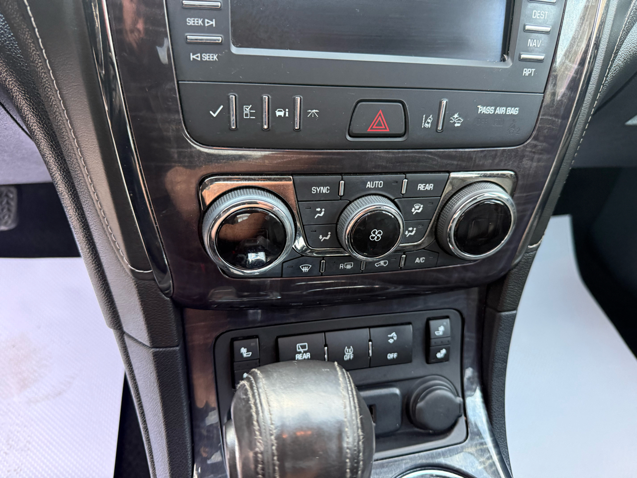 Buick Enclave Leather AWD 2015