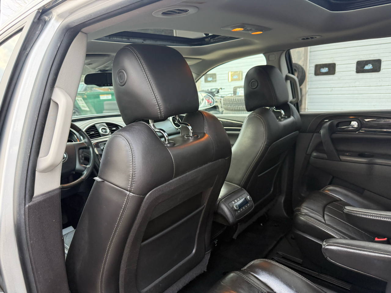 Buick Enclave Leather AWD 2015