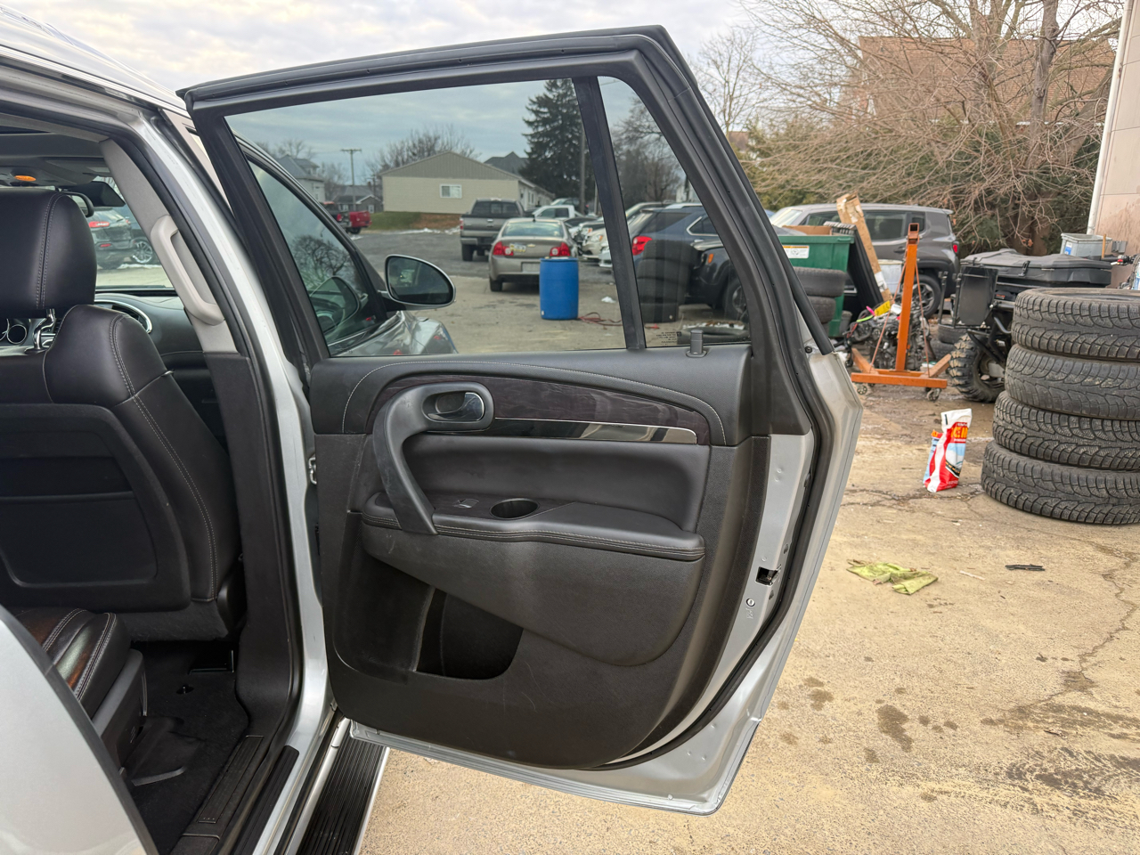 Buick Enclave Leather AWD 2015