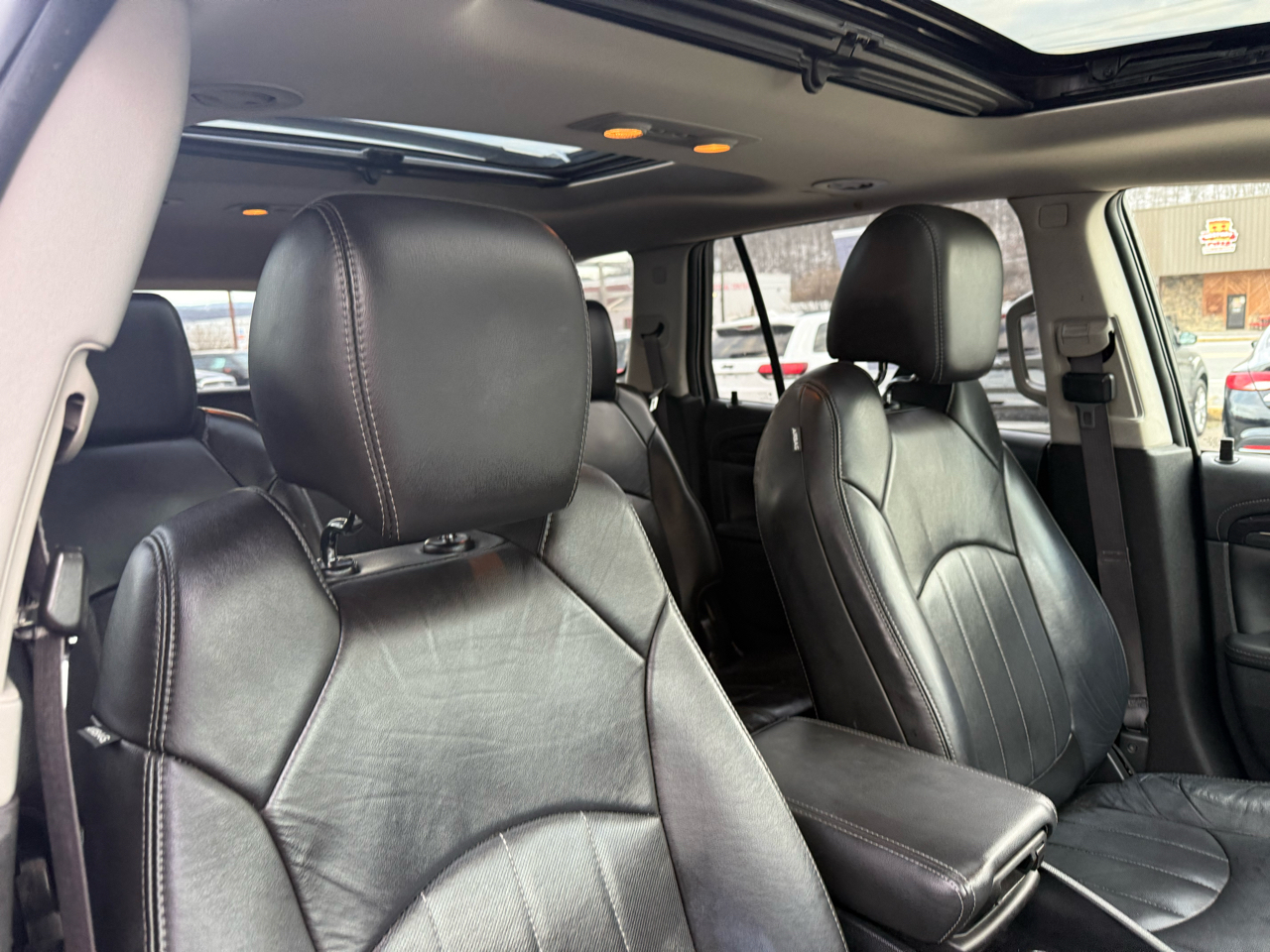 Buick Enclave Leather AWD 2015