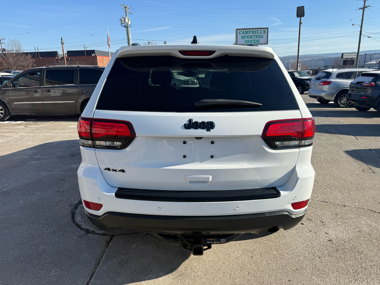 Jeep Grand Cherokee Laredo 4WD 2018
