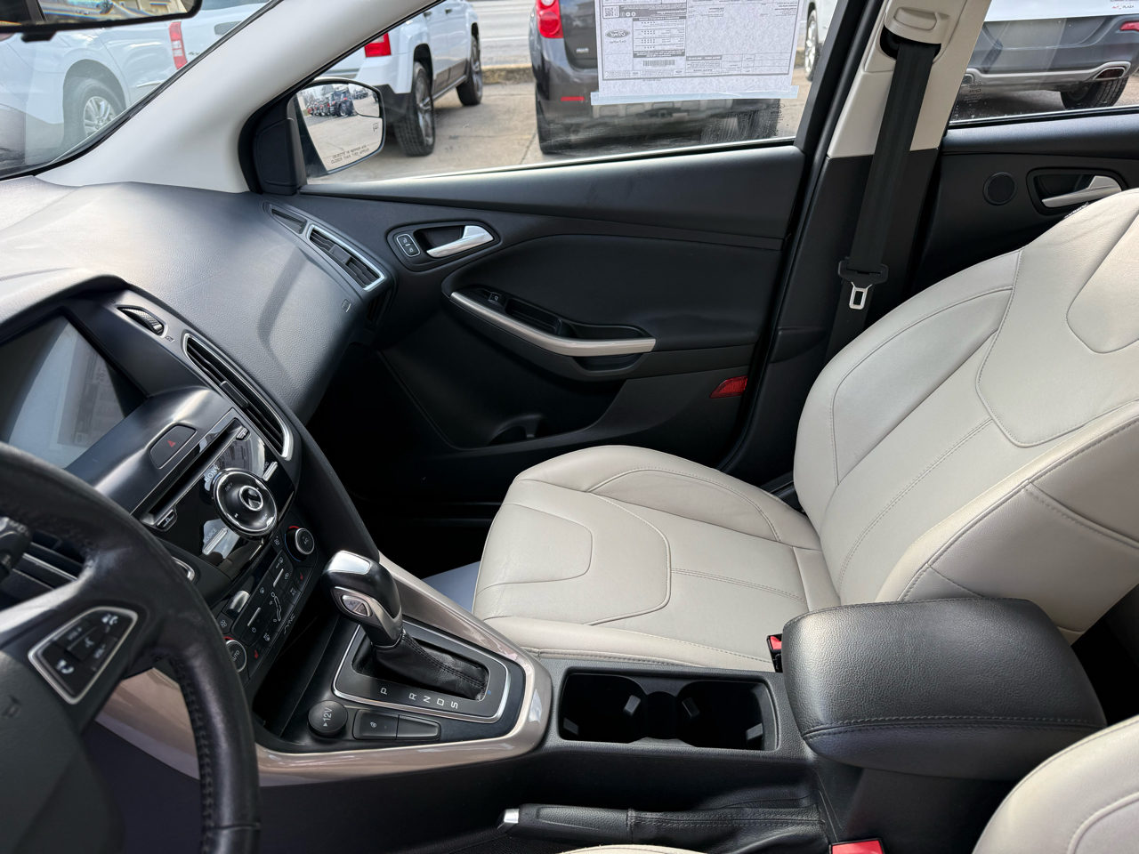 Ford Focus Titanium Hatch 2018