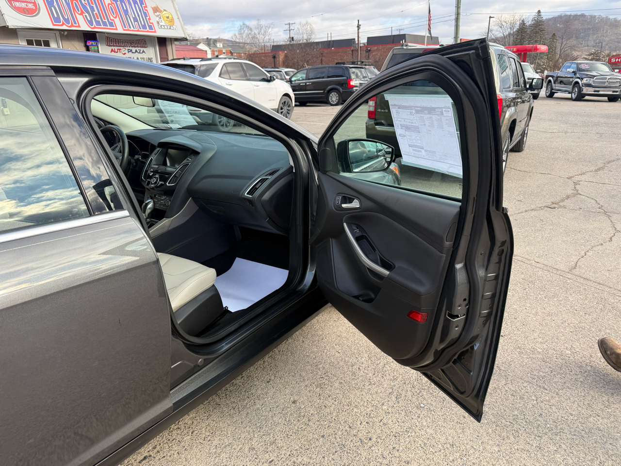 Ford Focus Titanium Hatch 2018