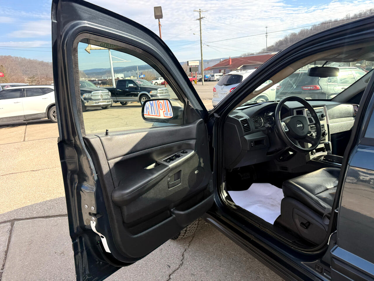 Jeep Grand Cherokee Laredo 4WD 2008