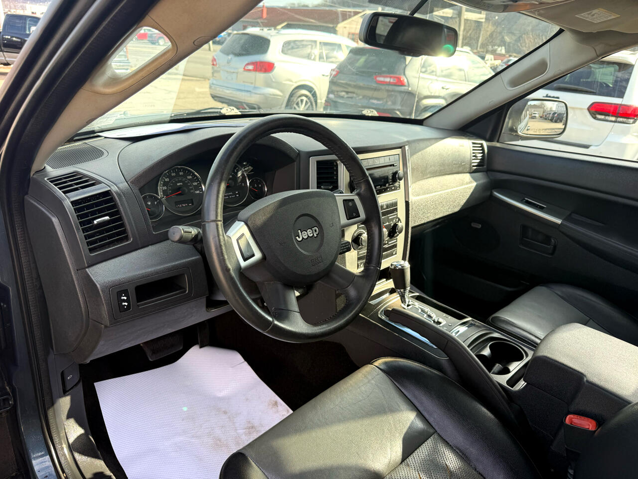 Jeep Grand Cherokee Laredo 4WD 2008