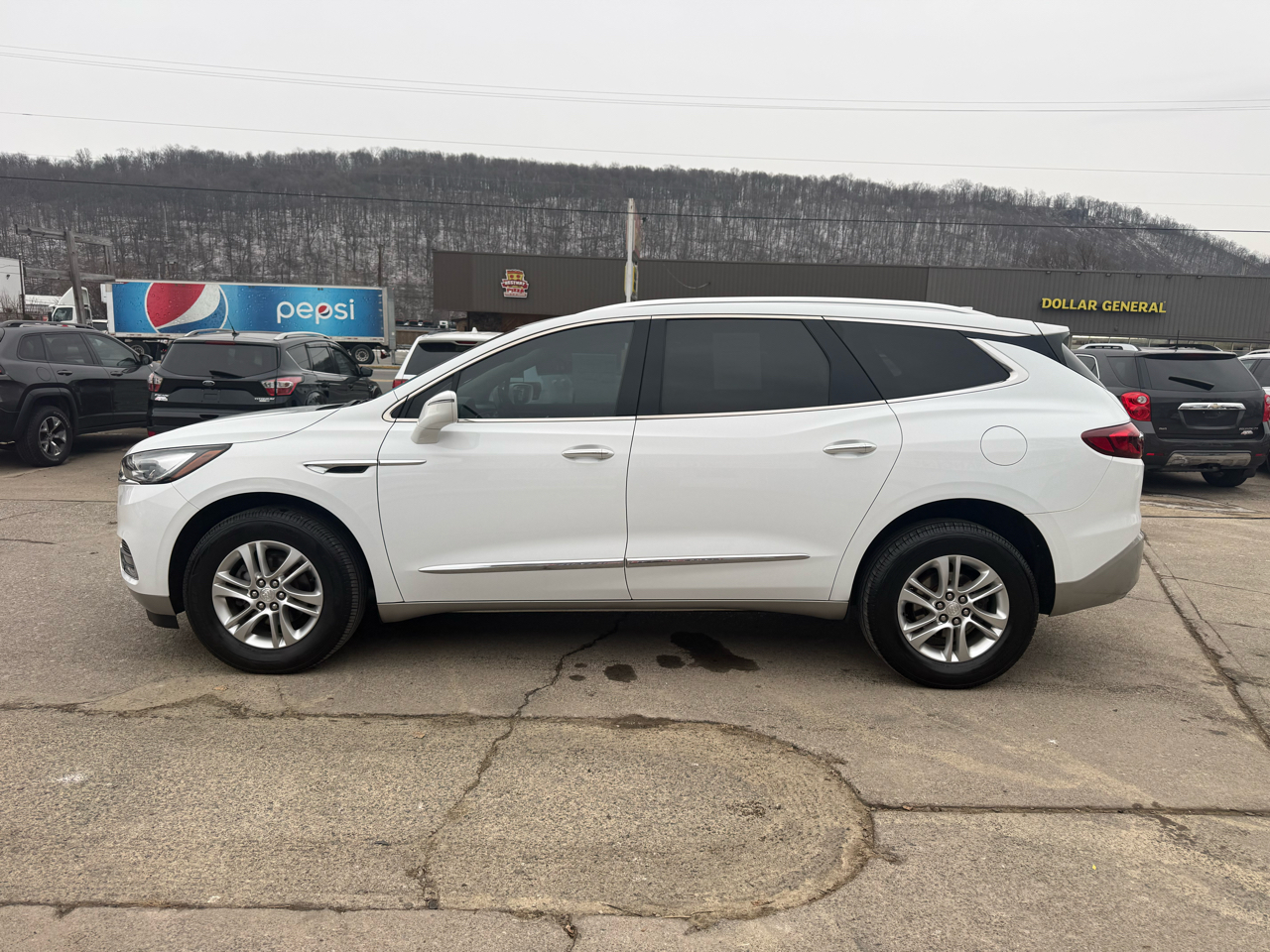 Buick Enclave Essence AWD 2020