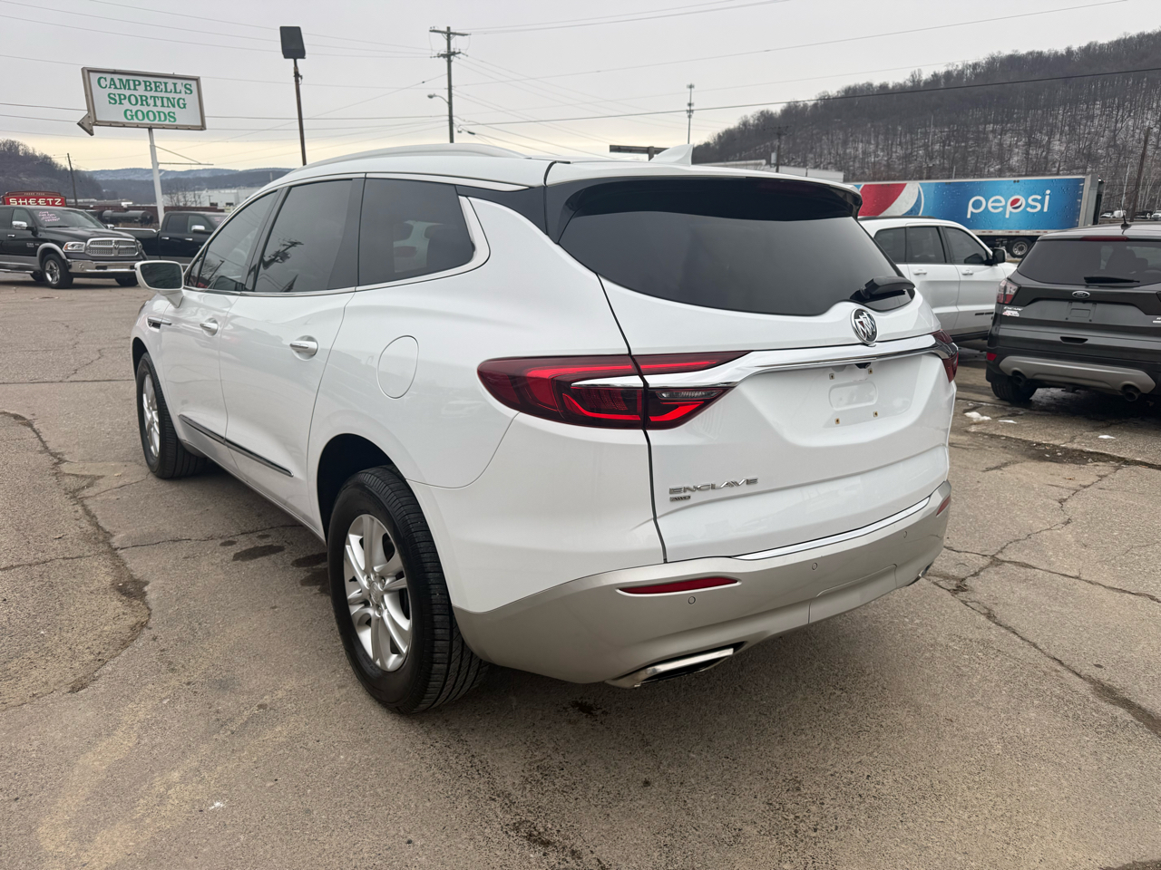 Buick Enclave Essence AWD 2020
