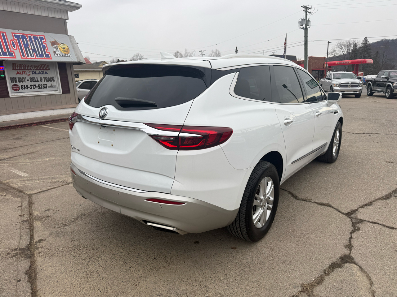 Buick Enclave Essence AWD 2020