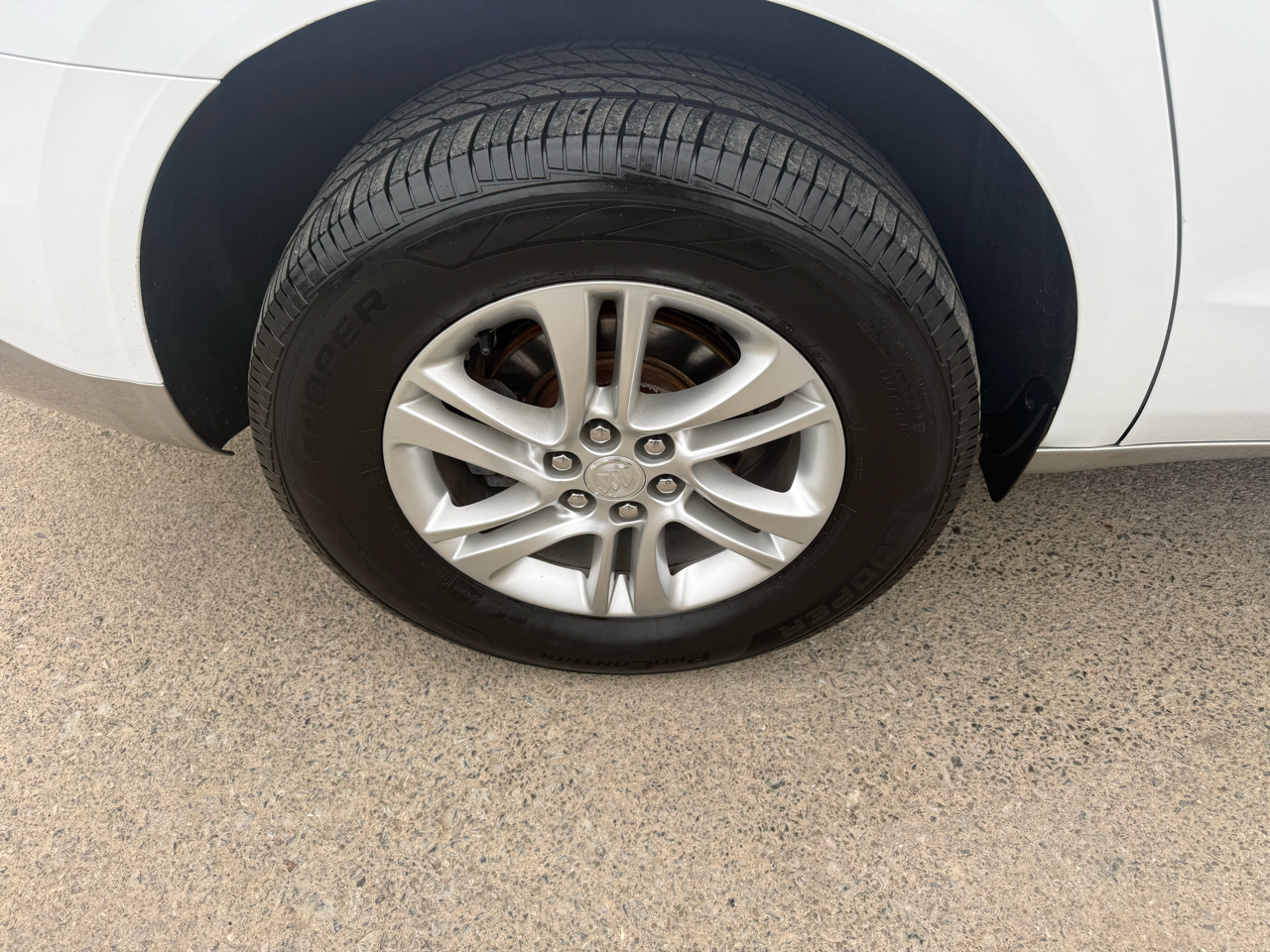 Buick Enclave Essence AWD 2020