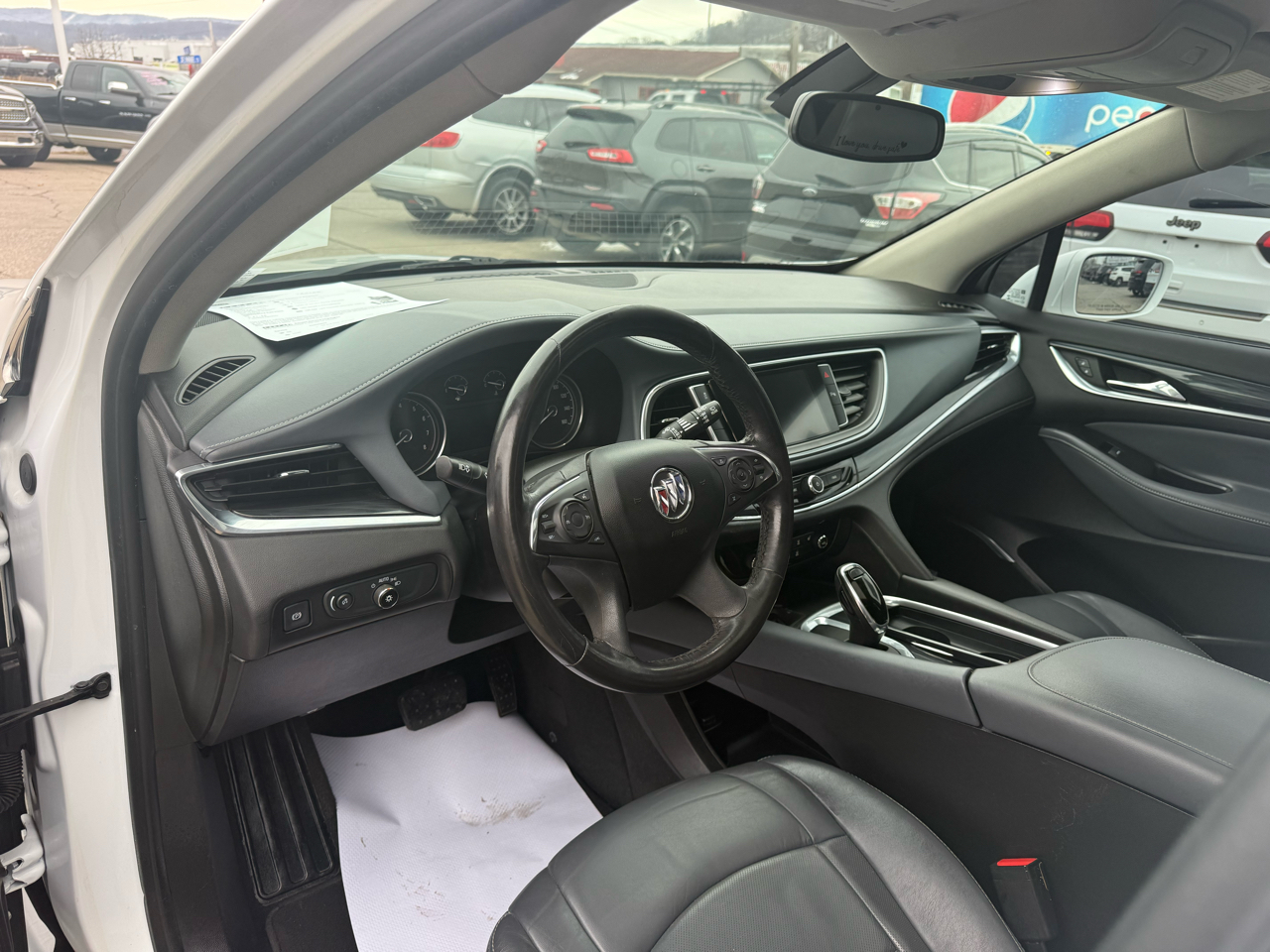 Buick Enclave Essence AWD 2020