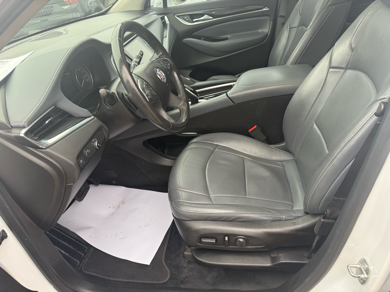 Buick Enclave Essence AWD 2020