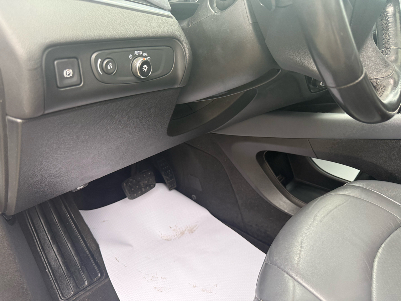 Buick Enclave Essence AWD 2020