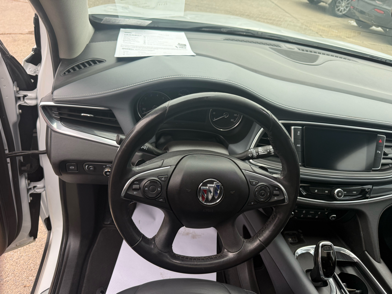 Buick Enclave Essence AWD 2020