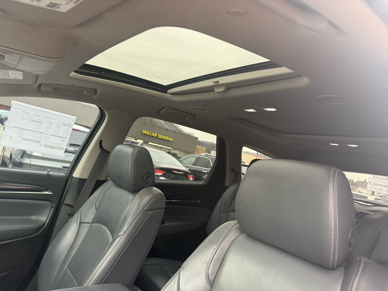 Buick Enclave Essence AWD 2020