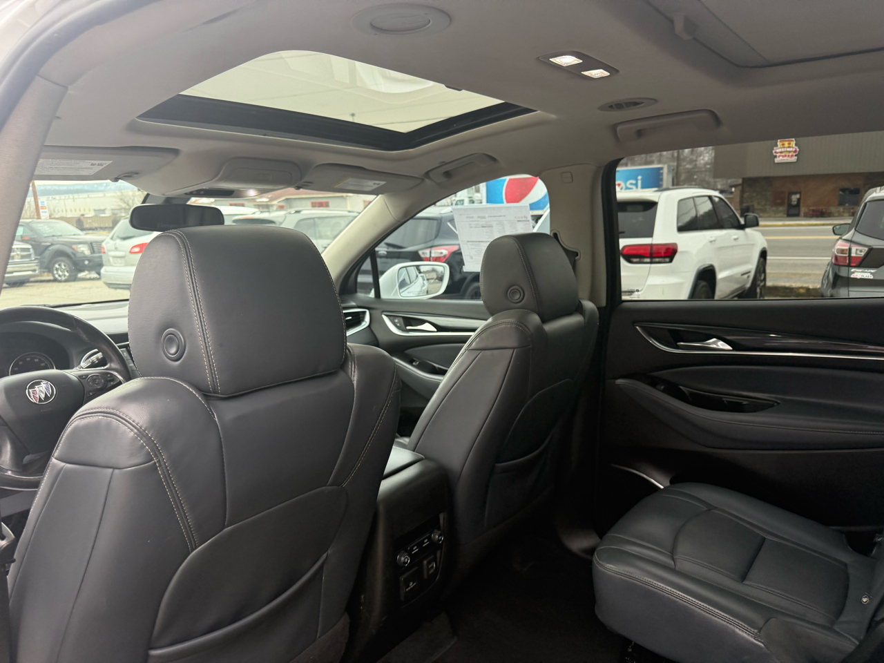 Buick Enclave Essence AWD 2020