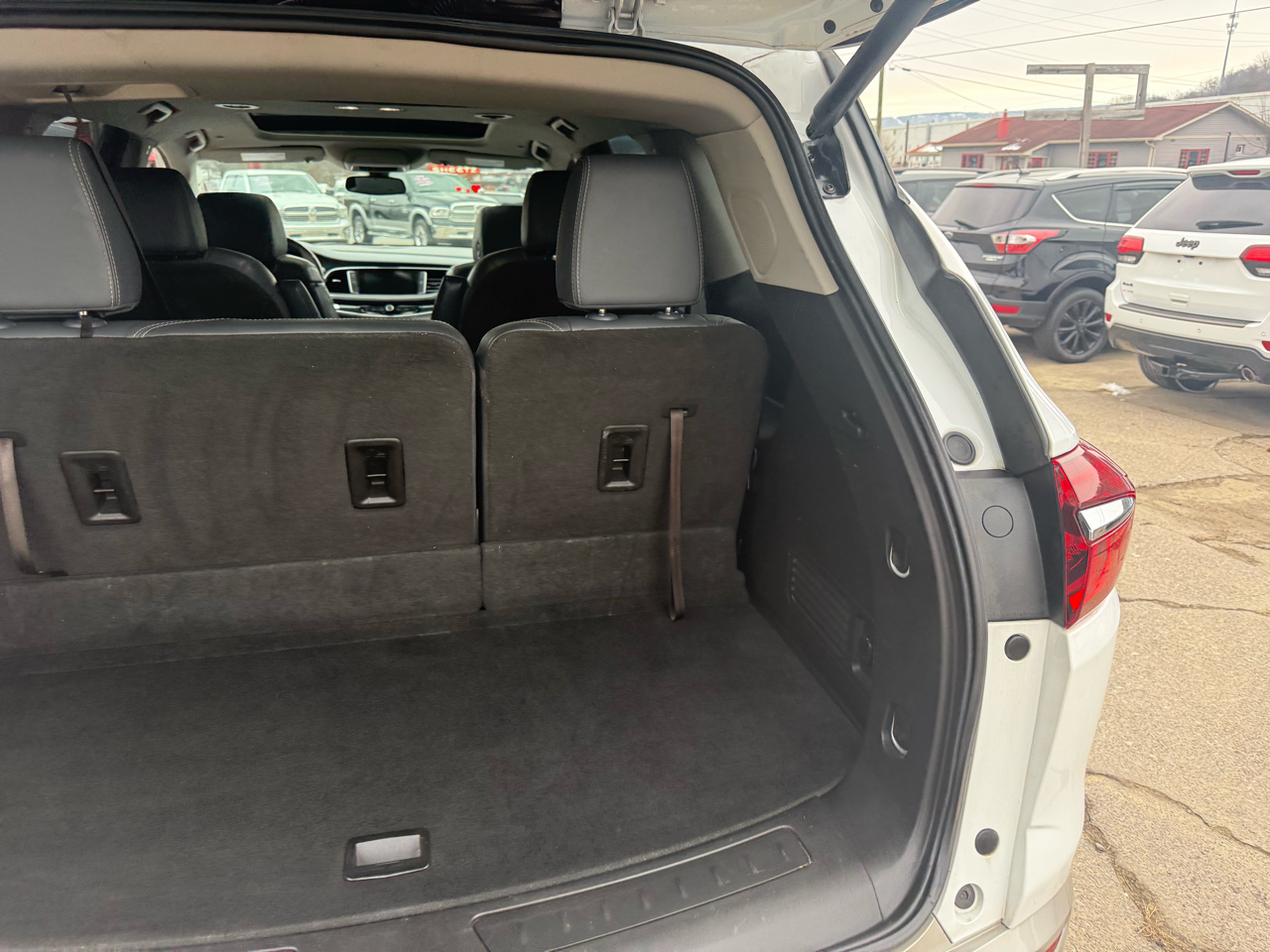 Buick Enclave Essence AWD 2020