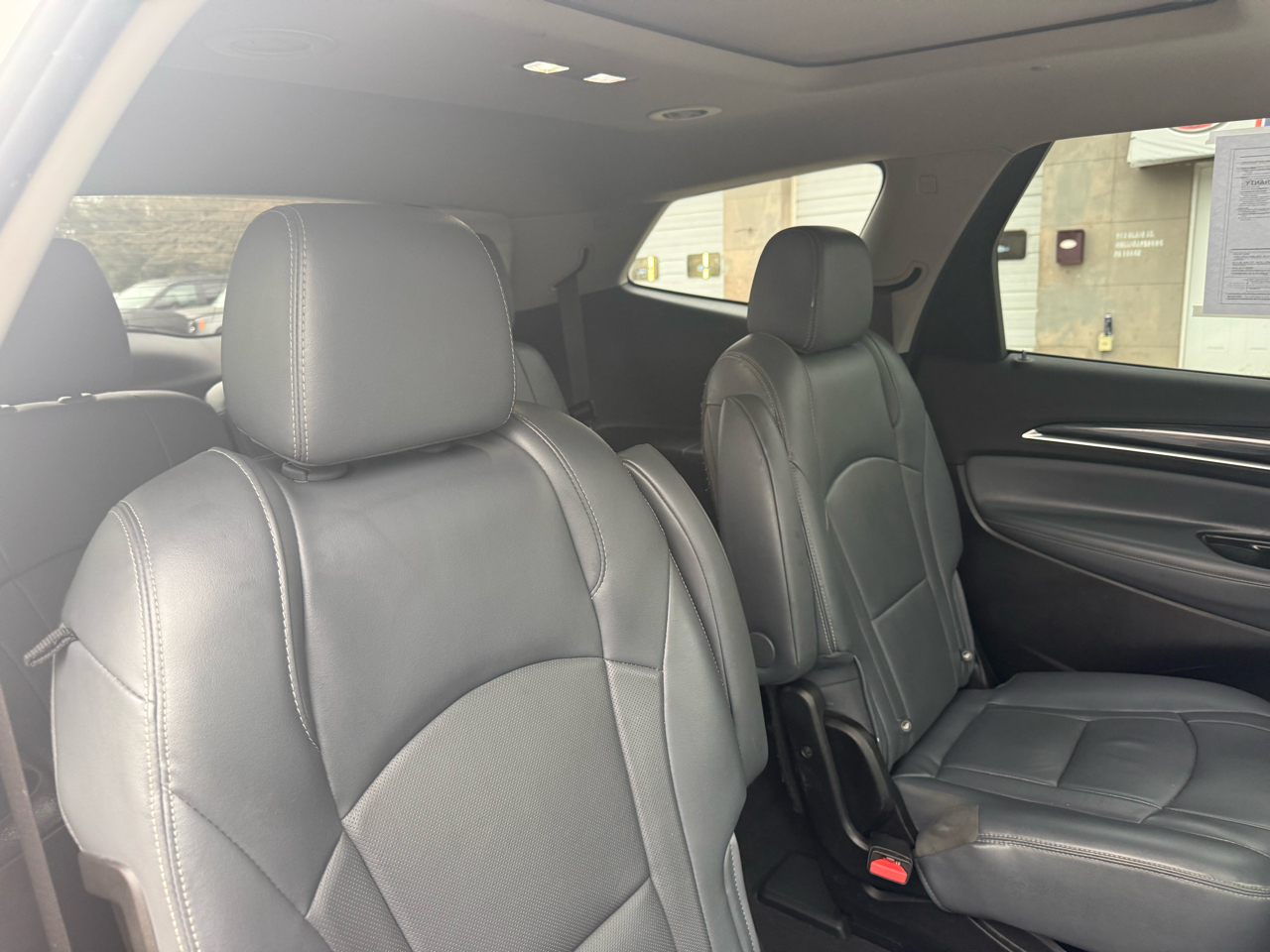 Buick Enclave Essence AWD 2020