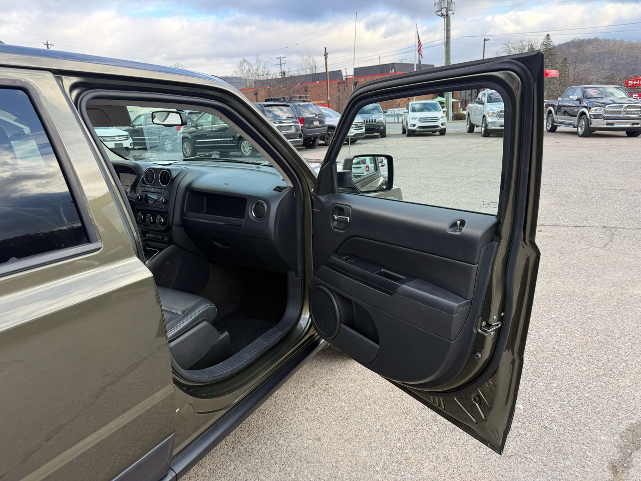 Jeep Patriot Latitude 4WD 2016