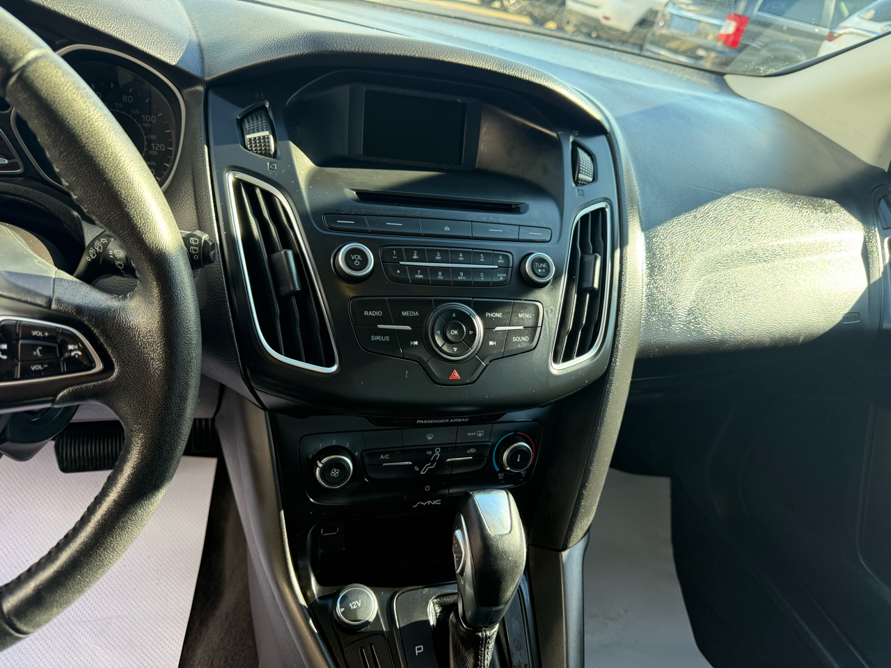 Ford Focus SE Hatch 2015