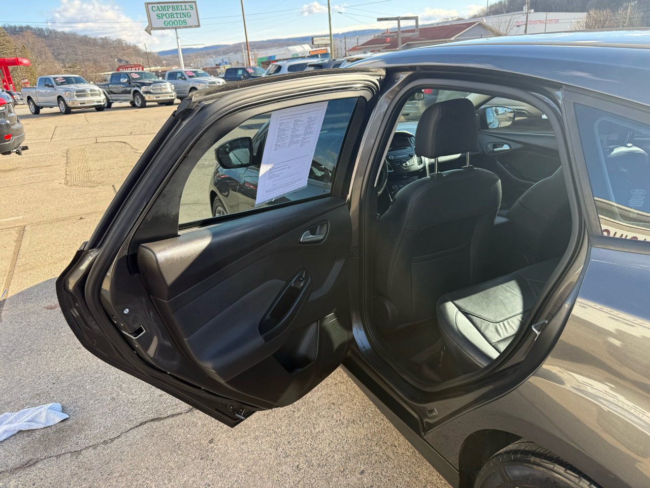 Ford Focus SE Hatch 2015