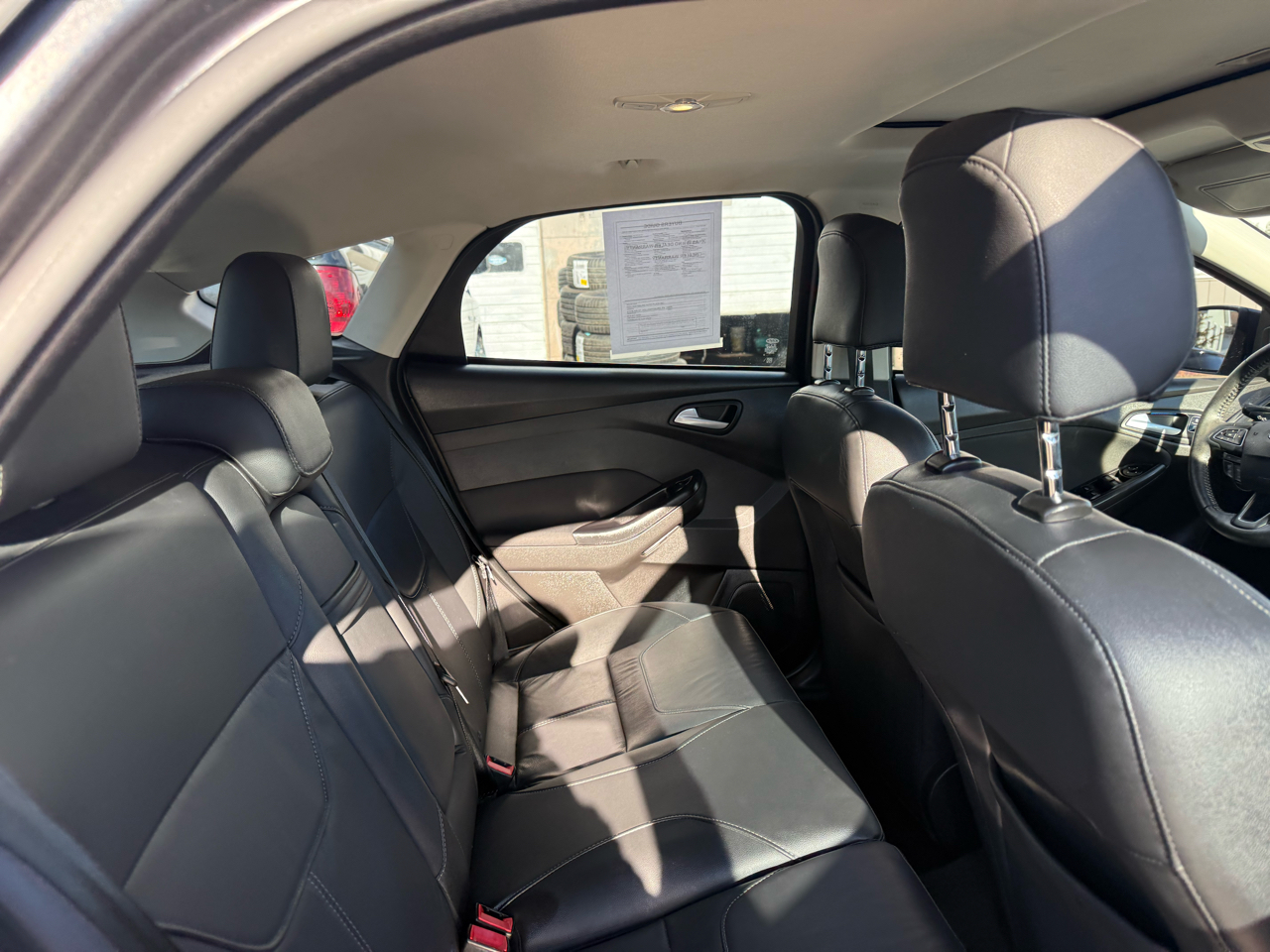 Ford Focus SE Hatch 2015