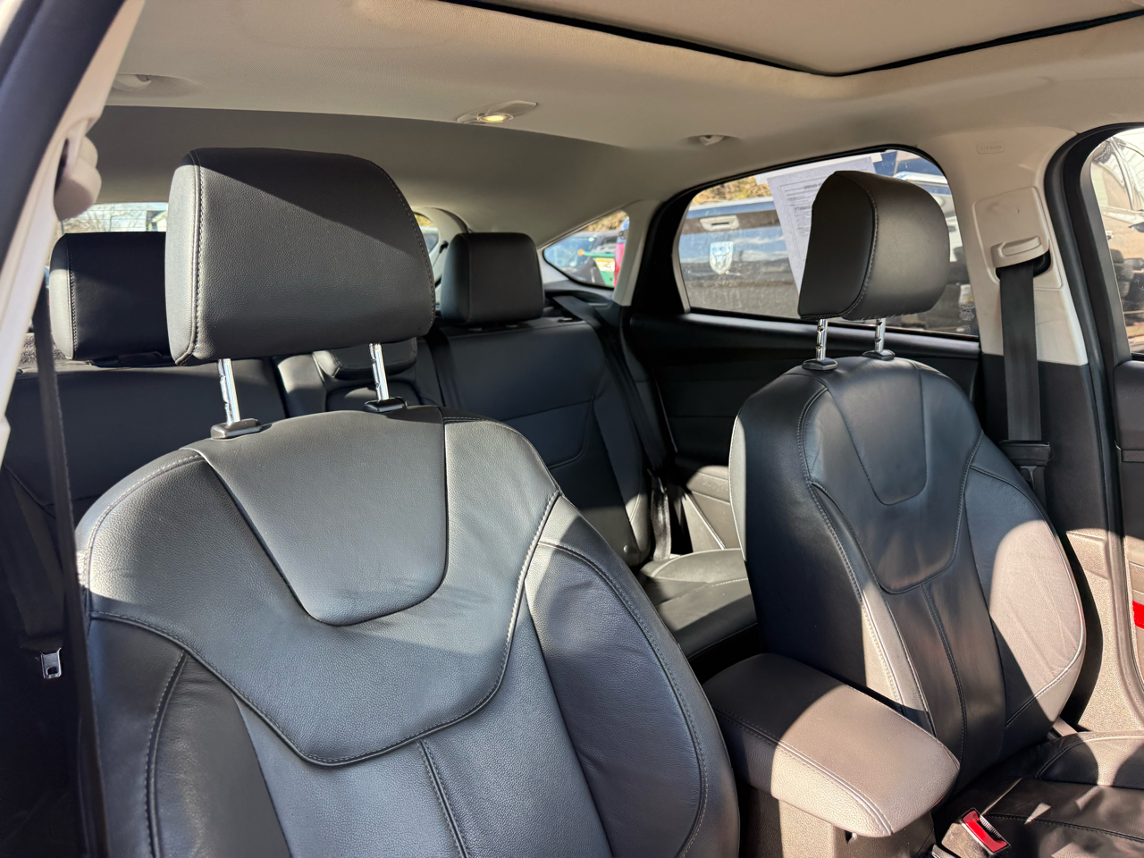 Ford Focus SE Hatch 2015