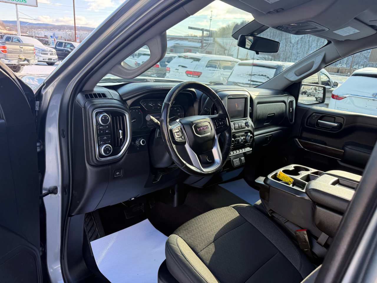 GMC Sierra 1500 SLE Double Cab 4WD 2019