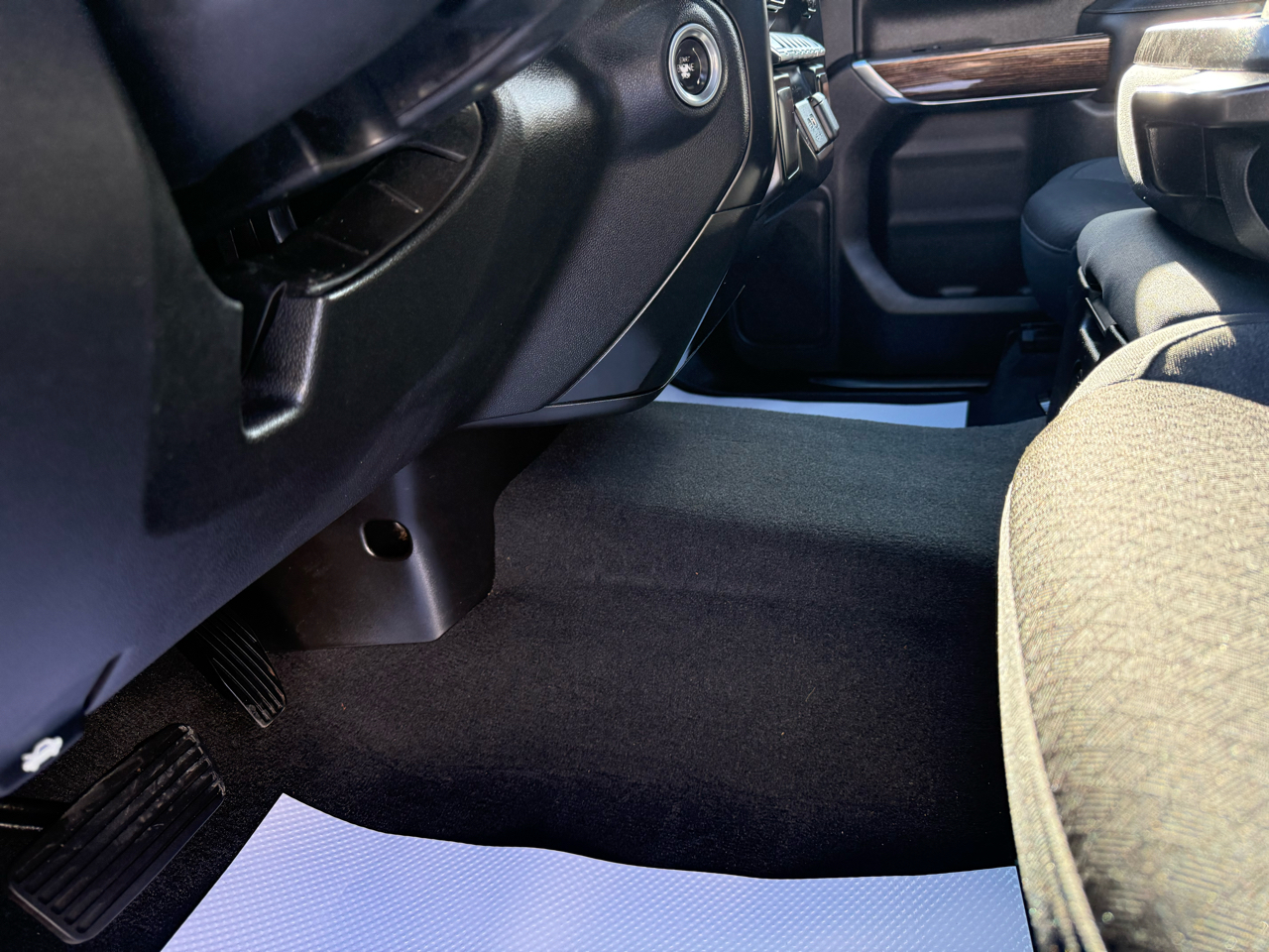 GMC Sierra 1500 SLE Double Cab 4WD 2019