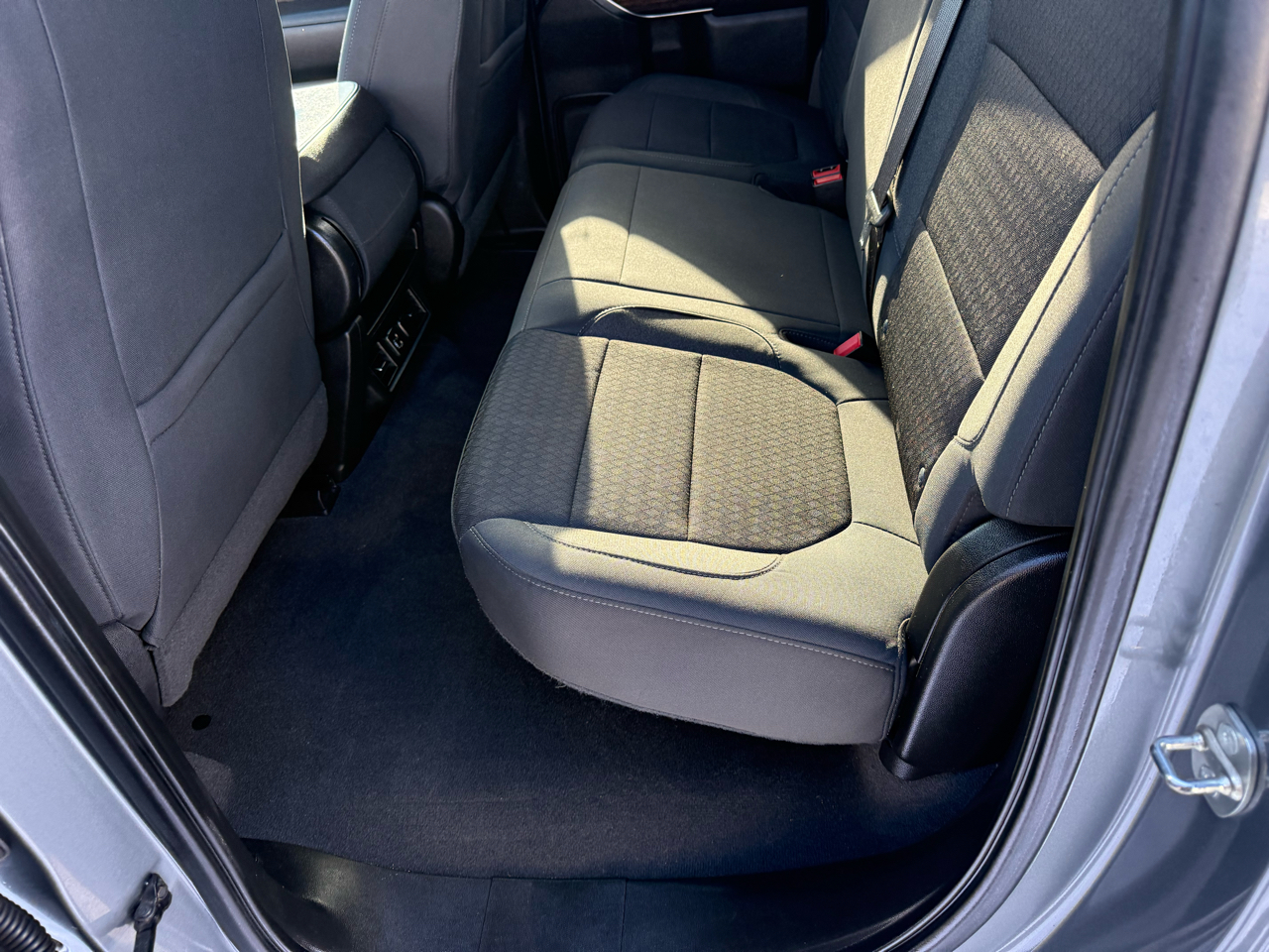 GMC Sierra 1500 SLE Double Cab 4WD 2019