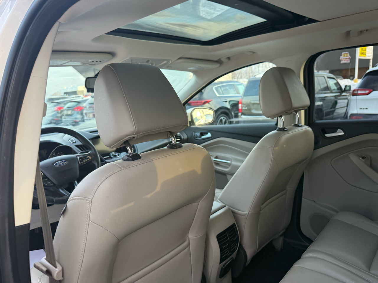 Ford Escape Titanium 4WD 2017