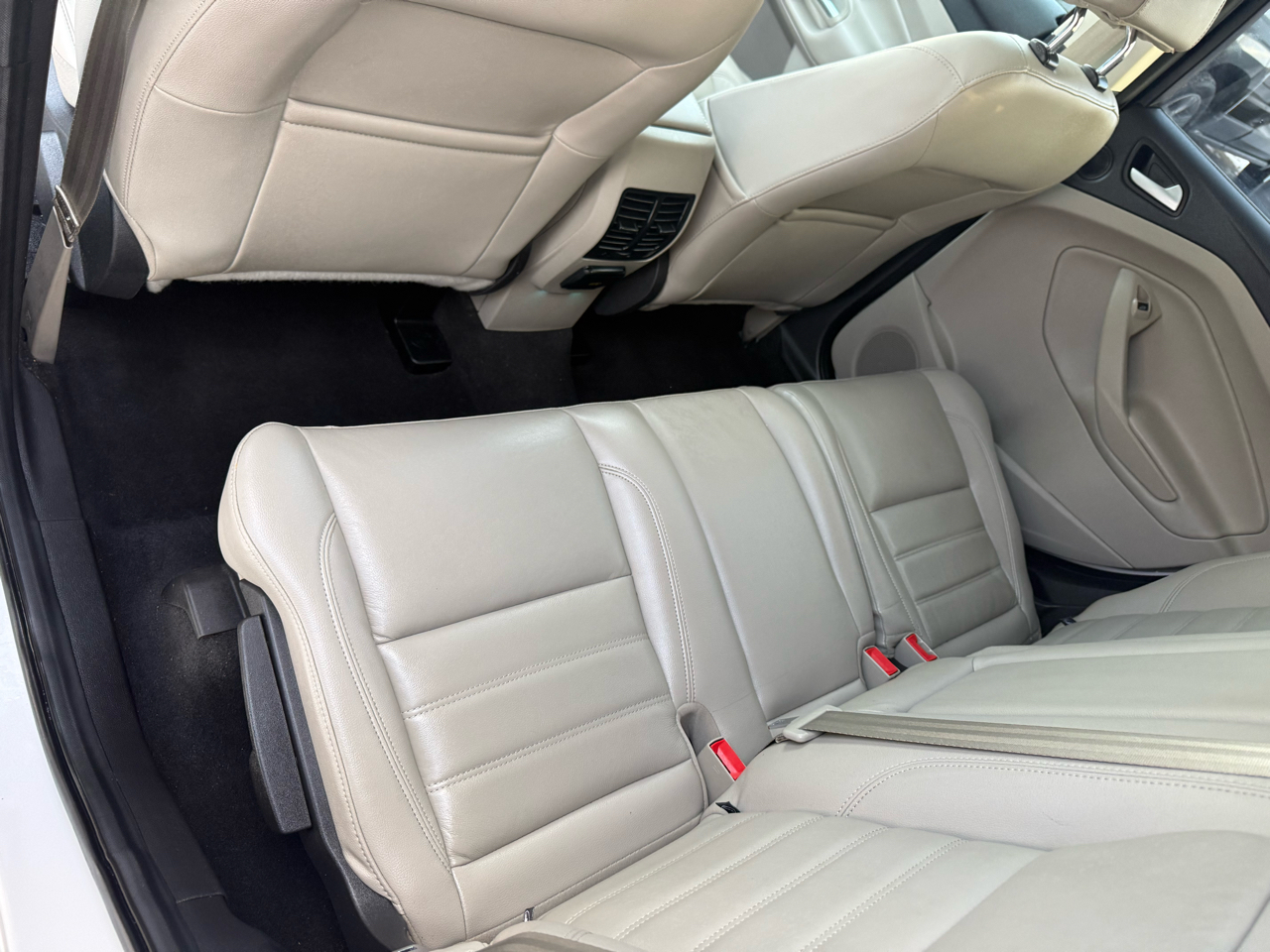 Ford Escape Titanium 4WD 2017