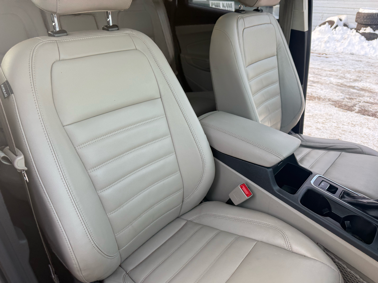 Ford Escape Titanium 4WD 2017