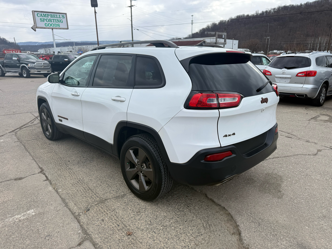 Jeep Cherokee Latitude 4WD 2017