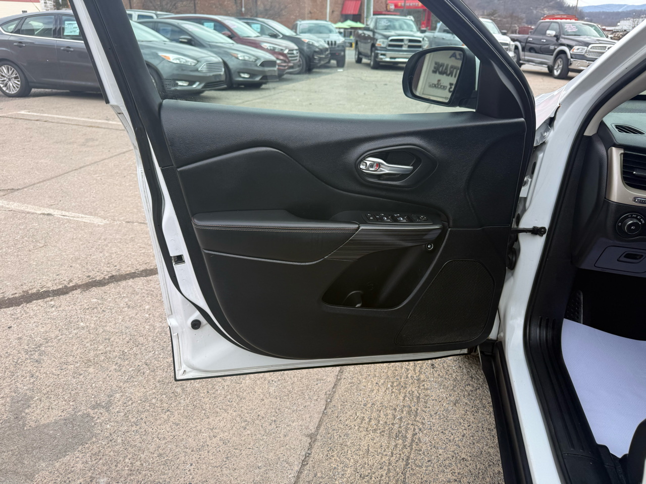 Jeep Cherokee Latitude 4WD 2017