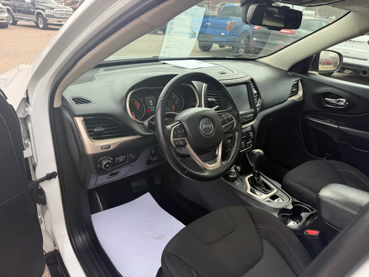 Jeep Cherokee Latitude 4WD 2017