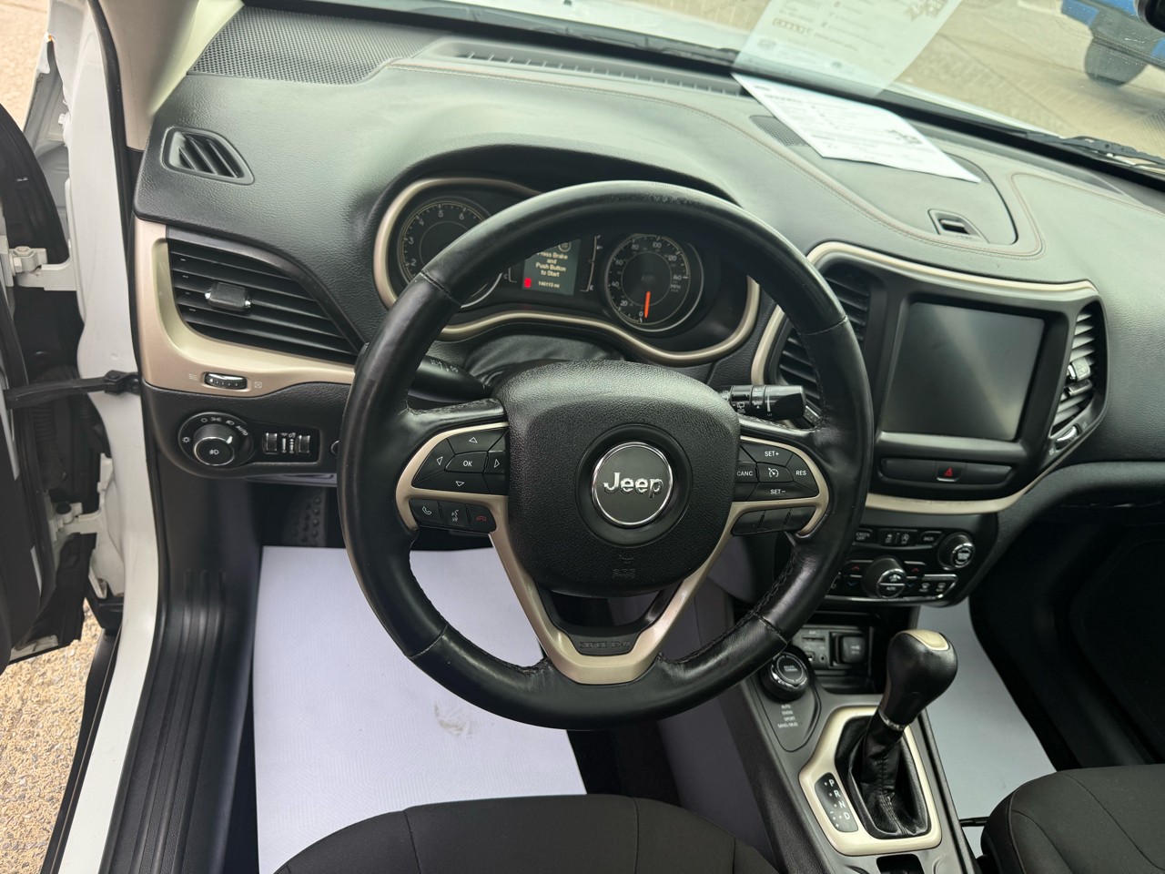 Jeep Cherokee Latitude 4WD 2017