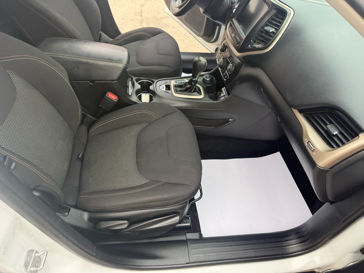 Jeep Cherokee Latitude 4WD 2017