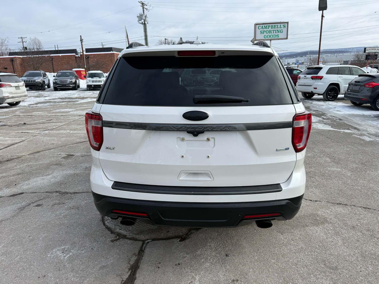 Ford Explorer XLT 4WD 2018
