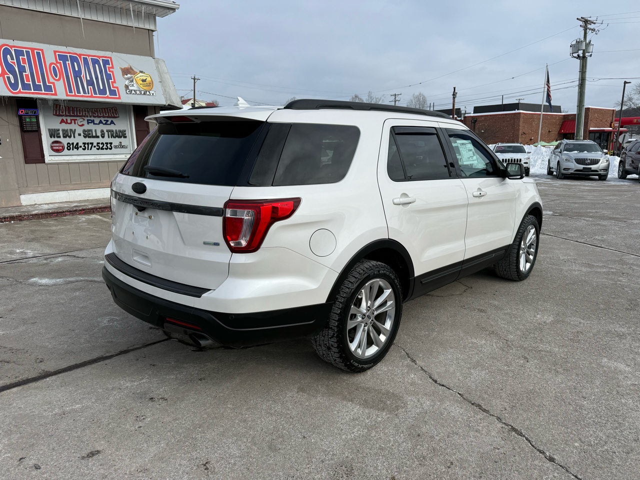 Ford Explorer XLT 4WD 2018