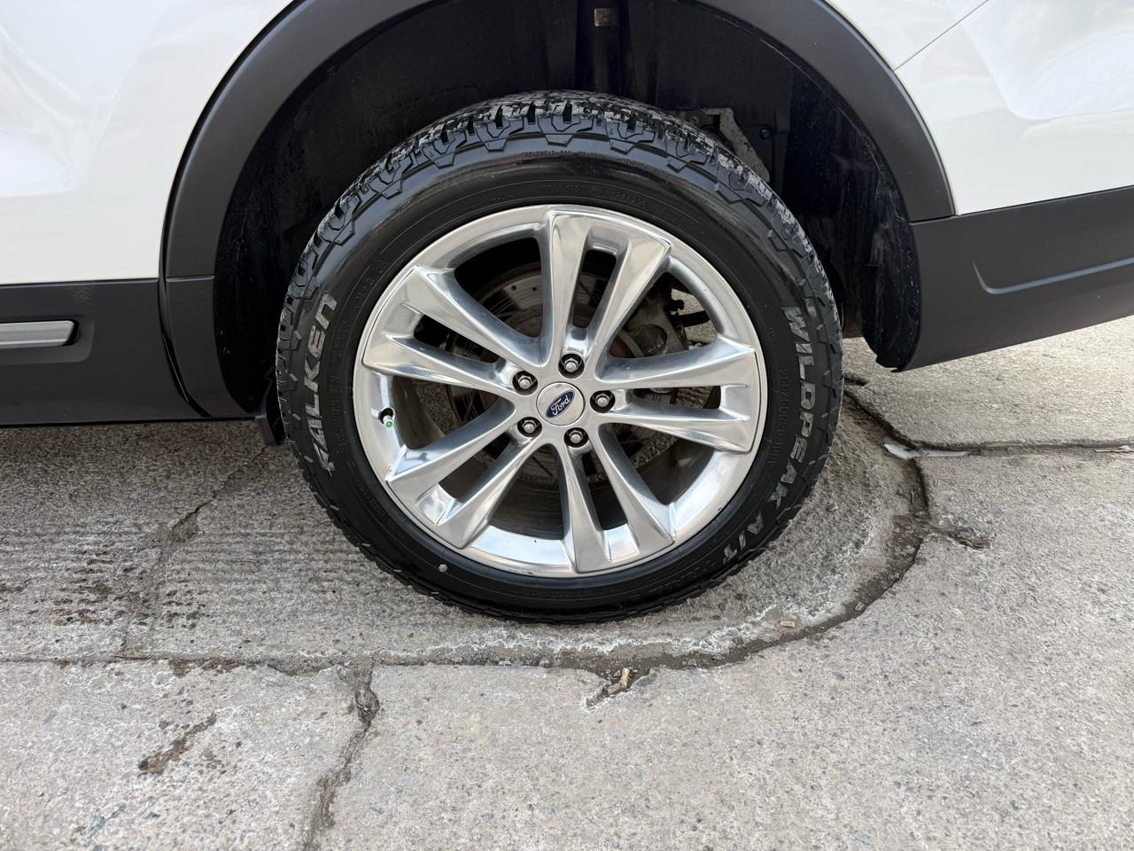 Ford Explorer XLT 4WD 2018