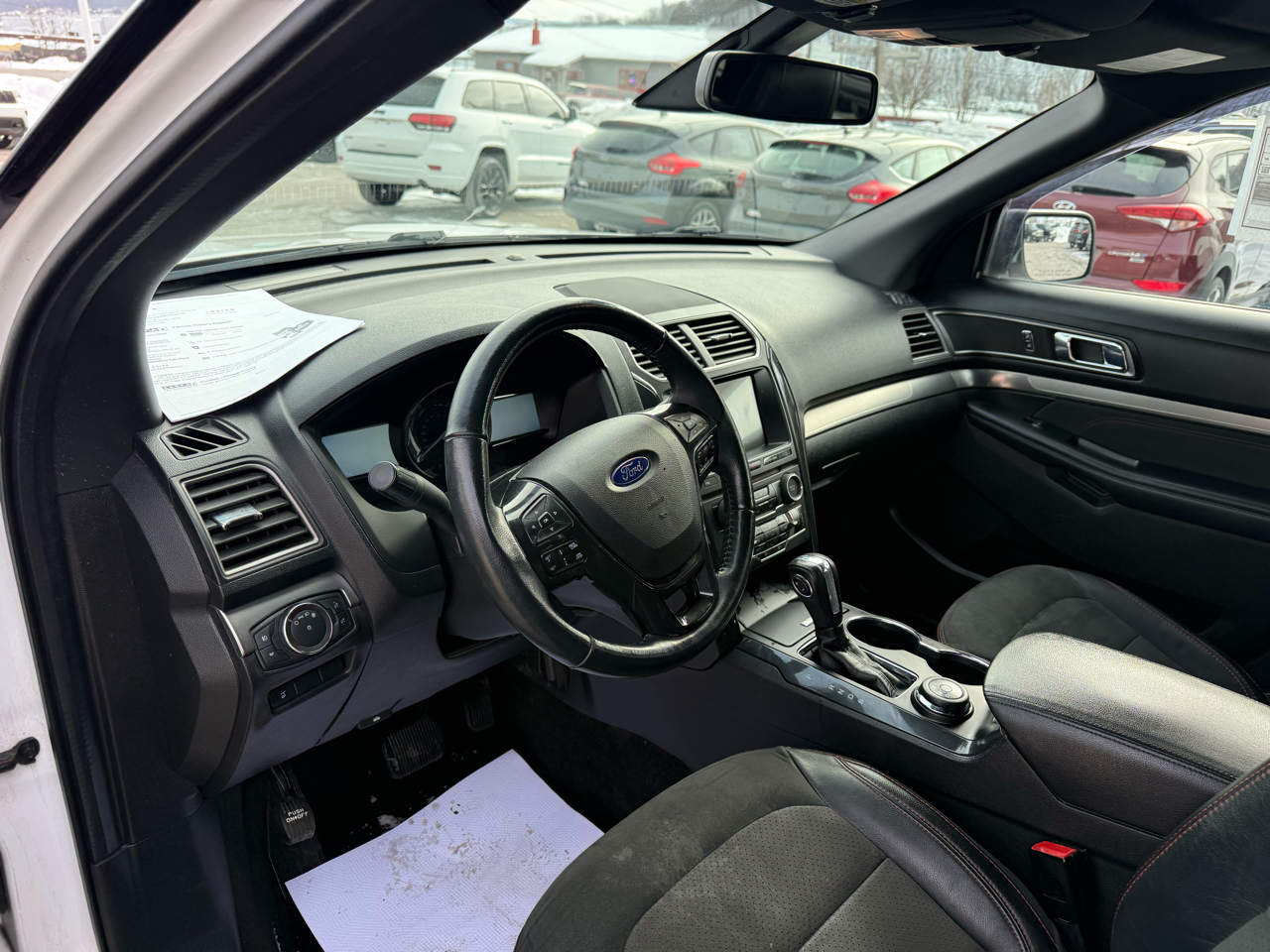 Ford Explorer XLT 4WD 2018