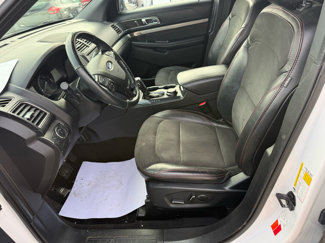 Ford Explorer XLT 4WD 2018