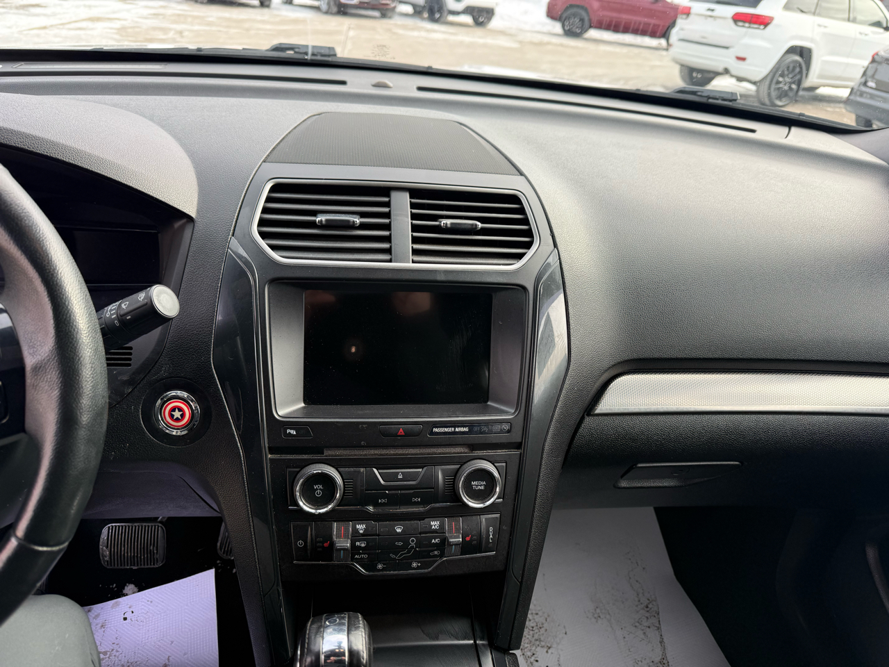 Ford Explorer XLT 4WD 2018