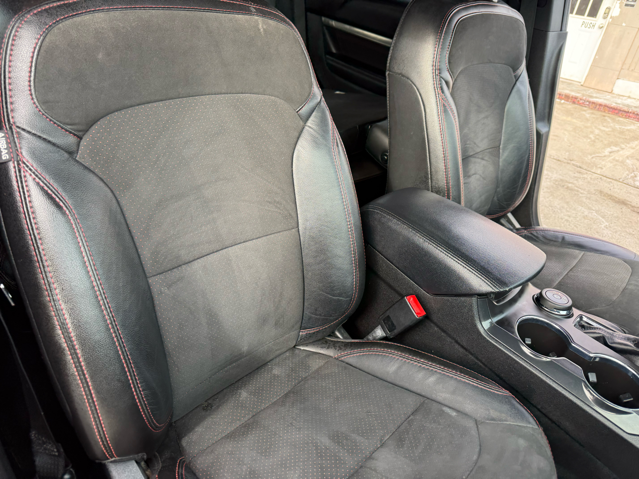 Ford Explorer XLT 4WD 2018