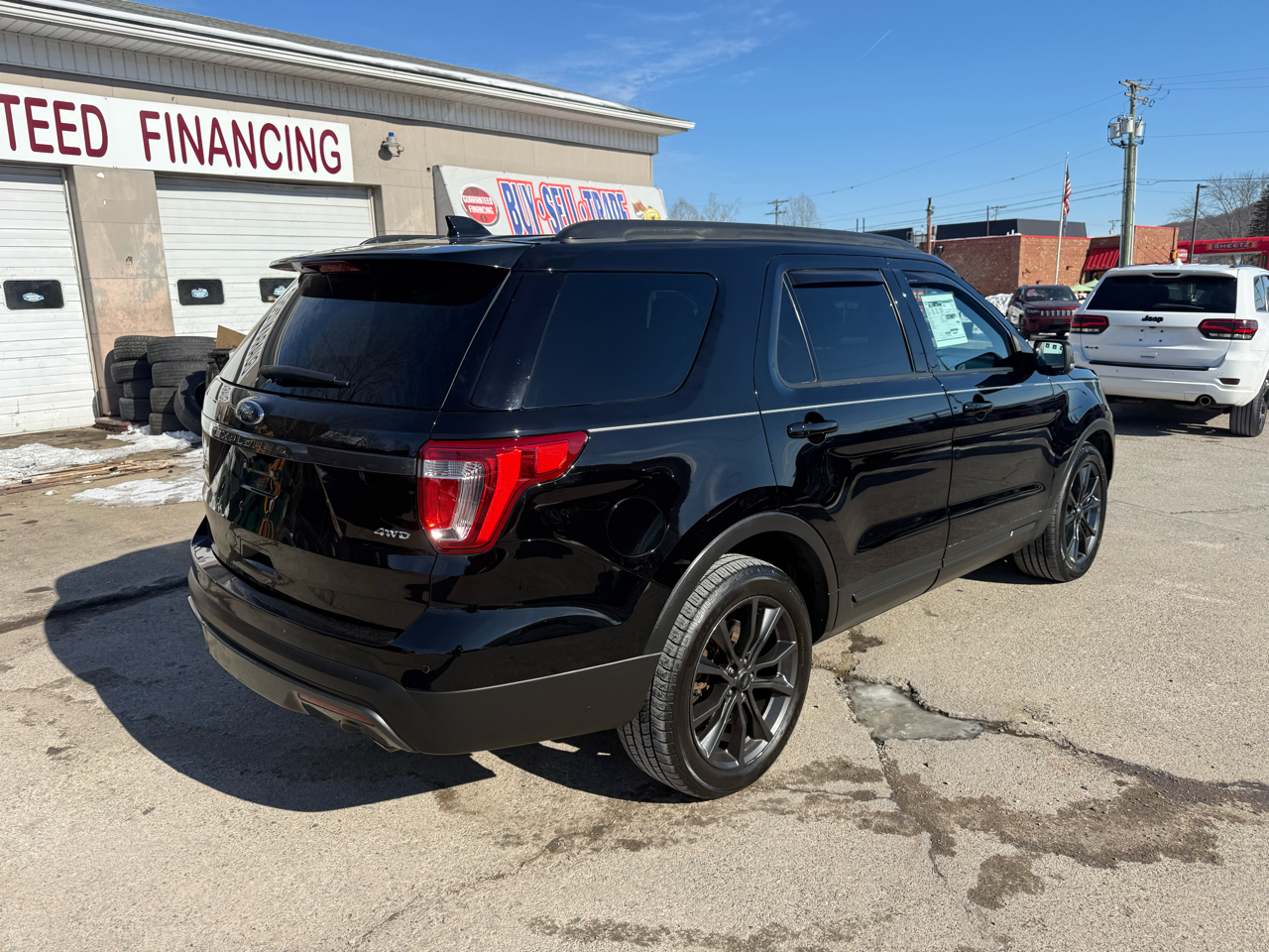 Ford Explorer XLT 4WD 2017