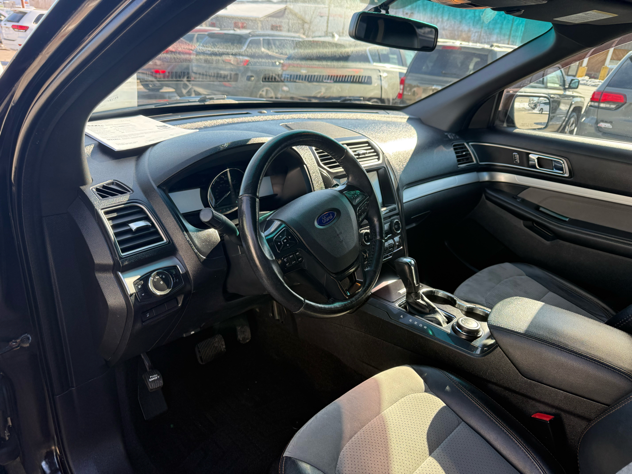 Ford Explorer XLT 4WD 2017