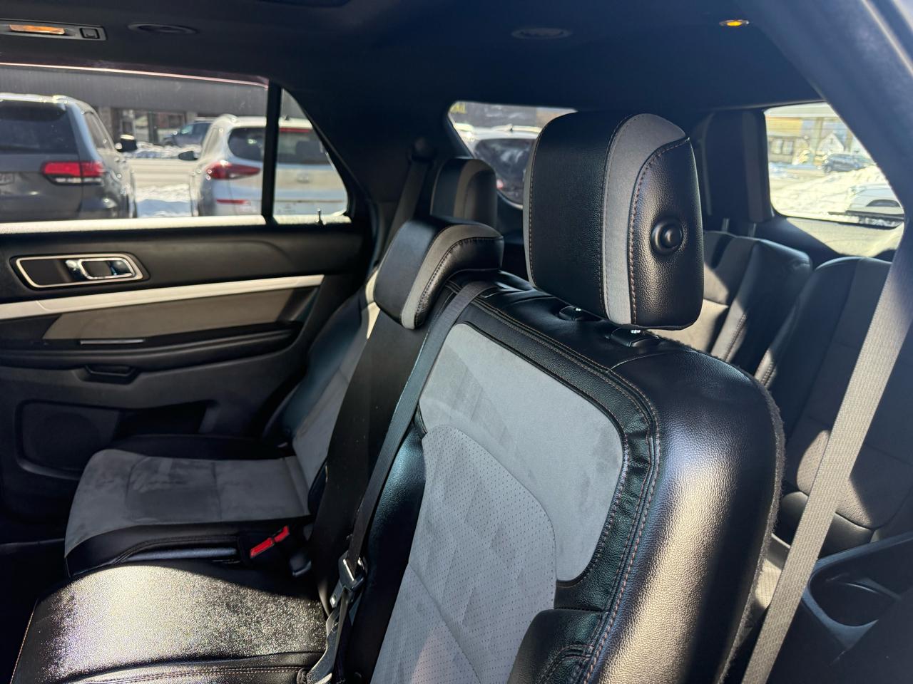 Ford Explorer XLT 4WD 2017