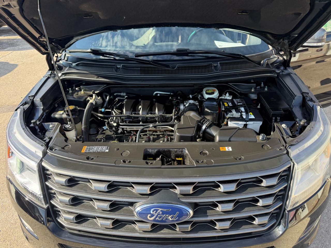 Ford Explorer XLT 4WD 2017